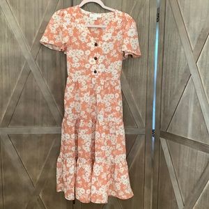 Midi Dress - Peach with White Floral Daisy Design - Flutter Sleeve XS
